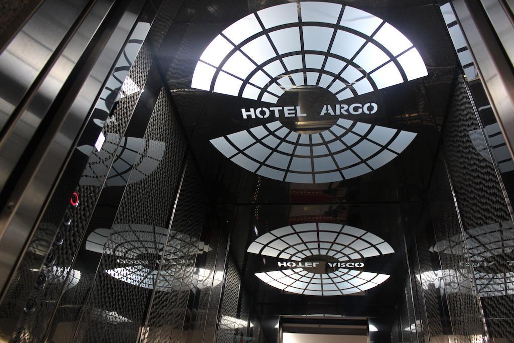 Hotel Argo Batumi Eksteriør billede